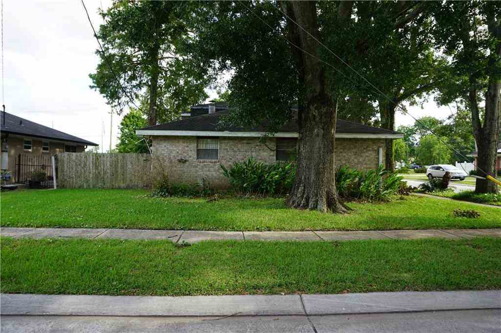 901 Green Acres Road Metairie, LA 70003 - Photo 3 of 32 Gallery Image 3