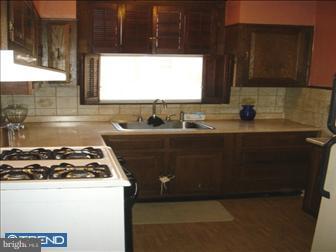 6840 Radbourne Road Upper Darby, PA 19082 - Photo 4 of 5