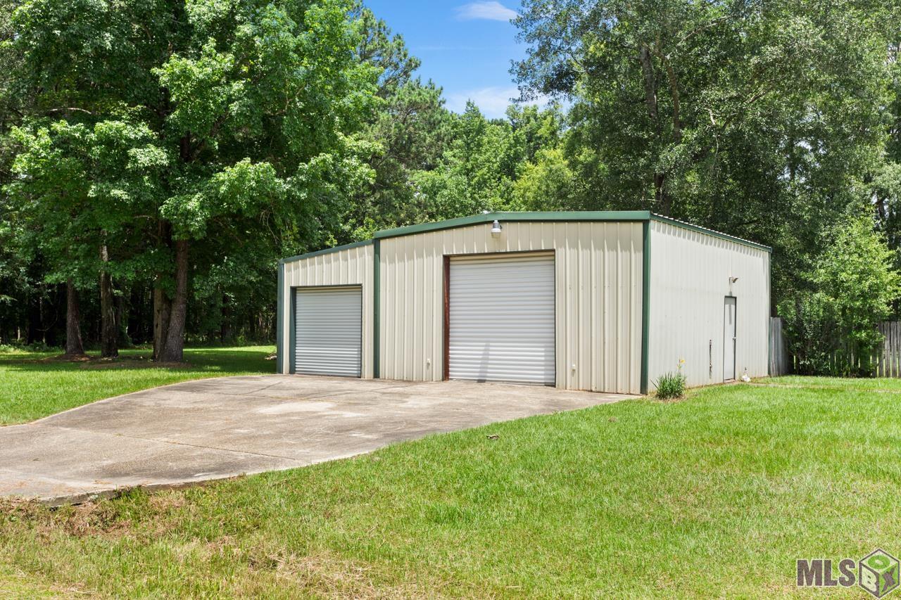 16931 Lavell Road Pride, LA 70770 - Photo 21 of 24 Great Workshop/Storage