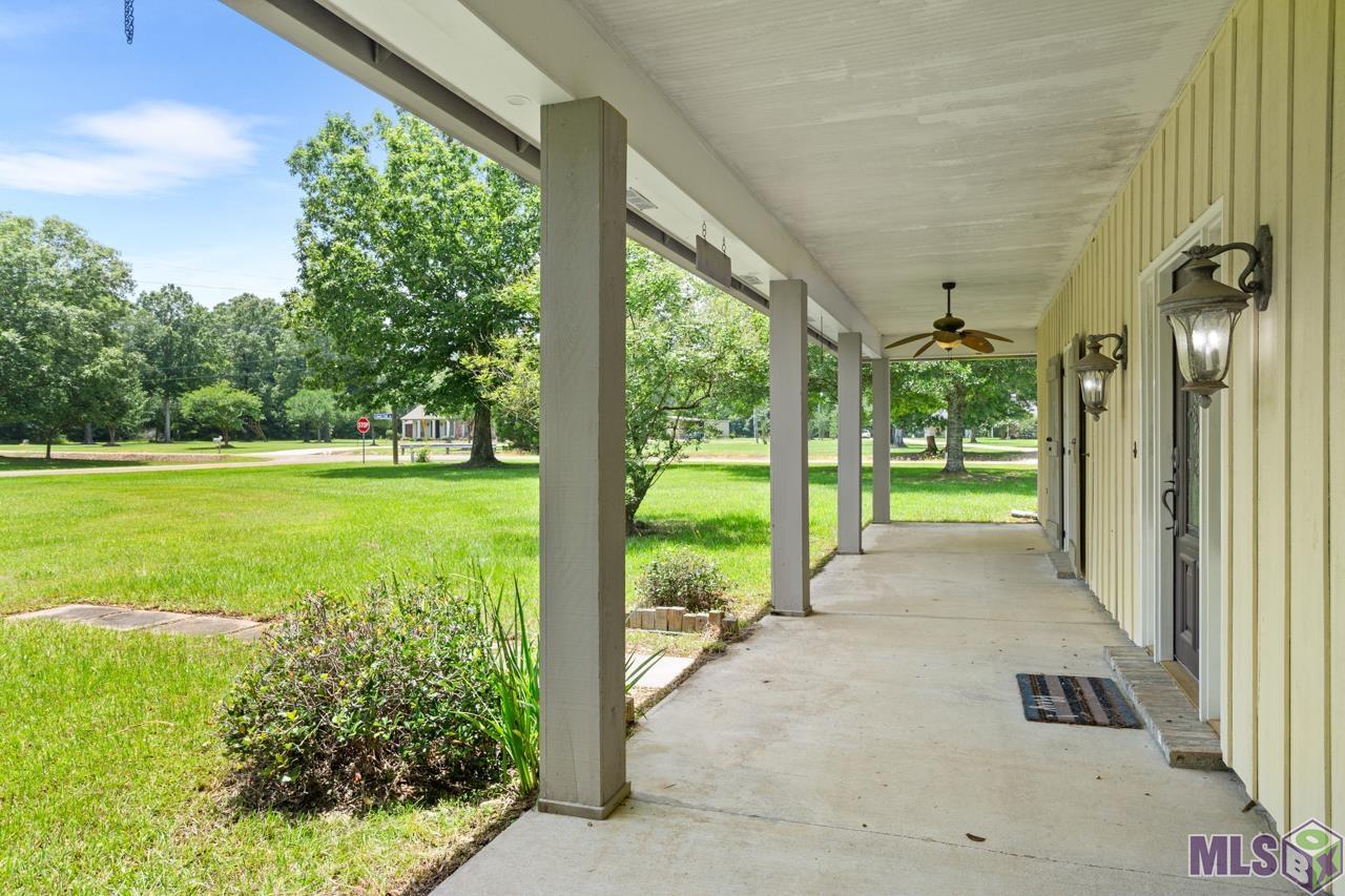 16931 Lavell Road Pride, LA 70770 - Photo 3 of 24 Front Porch