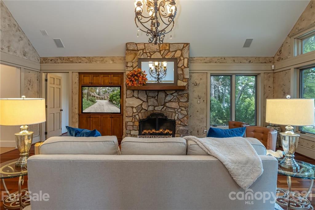 4415 Little Fork Cove Road Denver, NC 28037 - Photo 10 of 41 Gallery Image 10