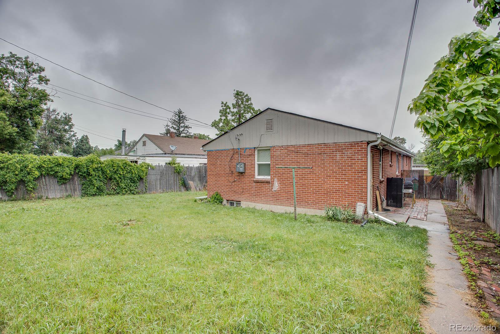 271 South Decatur Street Denver, CO 80219 - Photo 3 of 24 Gallery Image 3