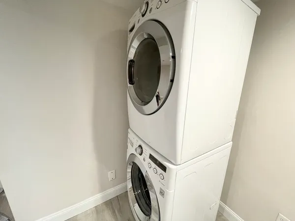 $6,600 | 174 Bolton Street, Unit 1, Boston, MA 02127