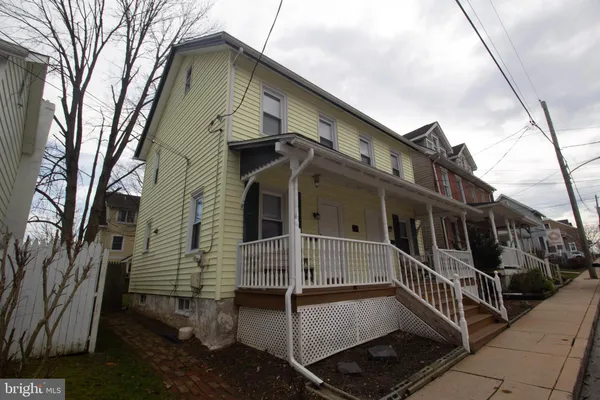 $1,800 | 234 East Linden Street, Unit A, Kennett Square, PA 19348