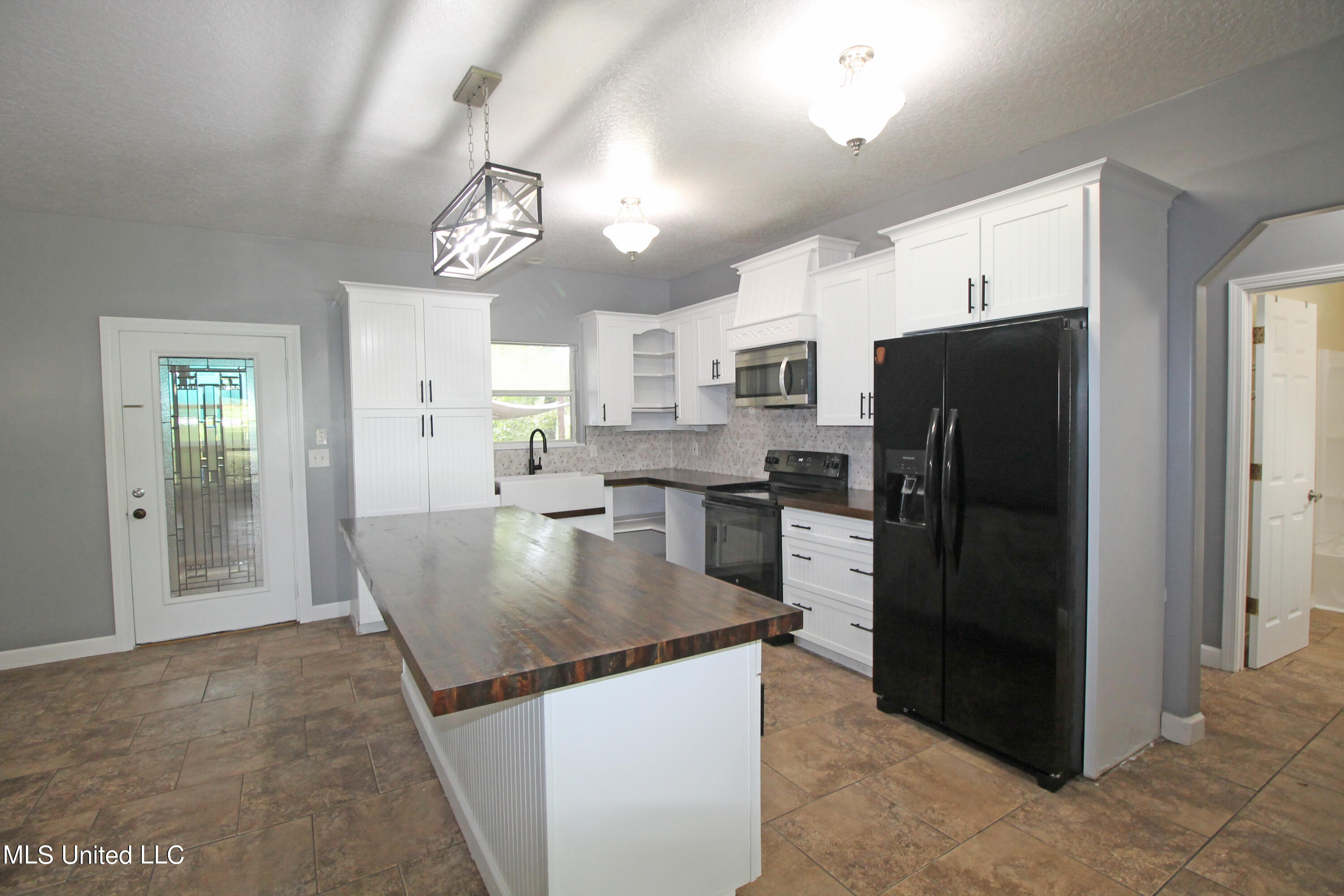 165 Tom Jones Road Lucedale, MS 39452 - Photo 14 of 48 2 (7)