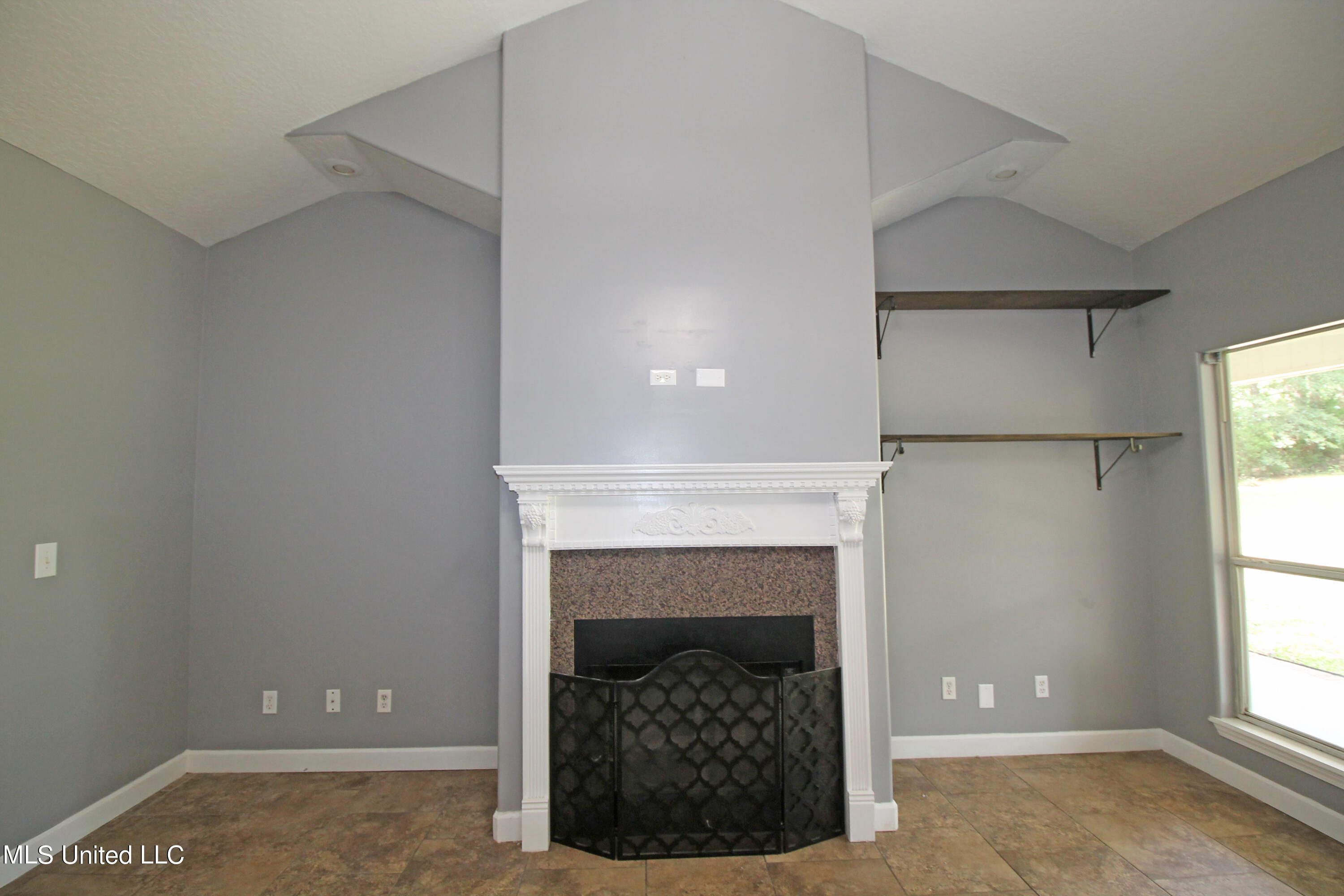 165 Tom Jones Road Lucedale, MS 39452 - Photo 10 of 48 2 (3)