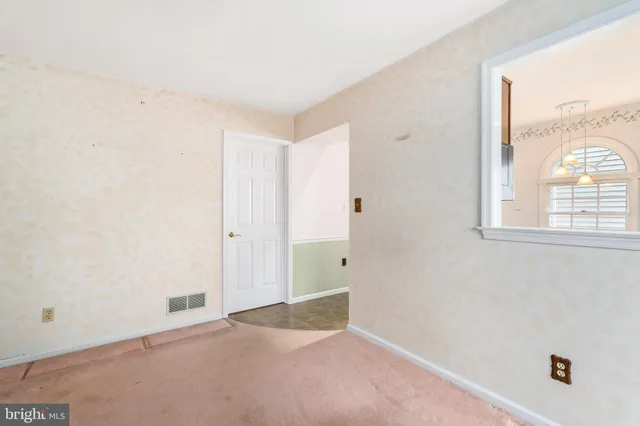 $334,900 | 102 Upper Valley Lane, Newark, DE 19711