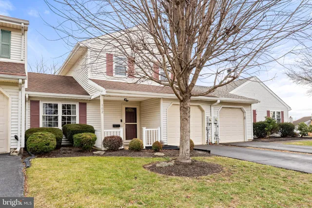 $334,900 | 102 Upper Valley Lane, Newark, DE 19711