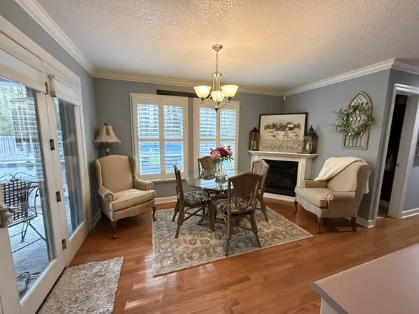 $695,000 | 646 Indian Creek Road, Huntland, TN 37345