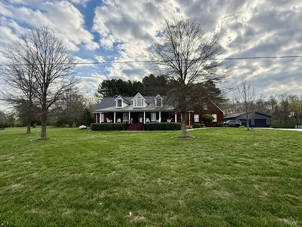 $695,000 | 646 Indian Creek Road, Huntland, TN 37345