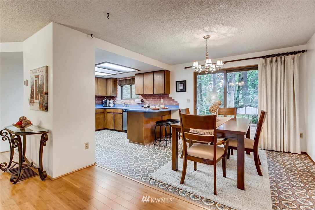 18226 Southeast Lake Youngs Road Renton, WA 98058 - Photo 12 of 24