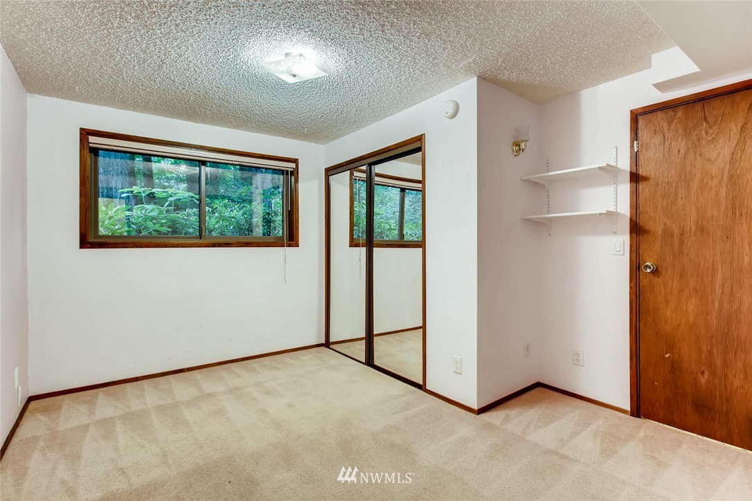 18226 Southeast Lake Youngs Road Renton, WA 98058 - Photo 20 of 24