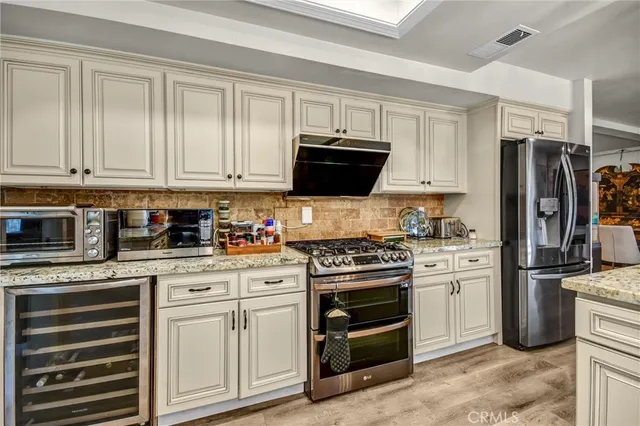 $1,279,000 | 2342 North Mills Avenue, Claremont, CA 91711