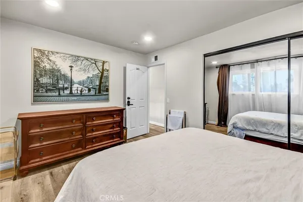 $1,274,500 | 2342 North Mills Avenue, Claremont, CA 91711