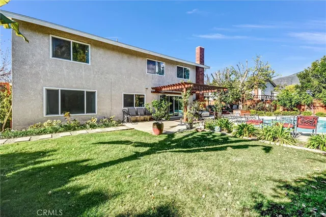 $1,279,000 | 2342 North Mills Avenue, Claremont, CA 91711