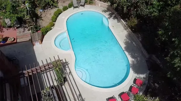 $1,274,500 | 2342 North Mills Avenue, Claremont, CA 91711