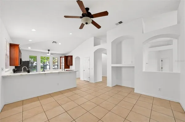 $2,500 | 7006 Pine Hollow Drive, Mount Dora, FL 32757