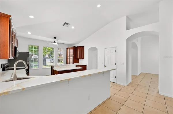 $2,500 | 7006 Pine Hollow Drive, Mount Dora, FL 32757
