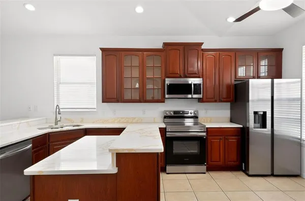 $2,500 | 7006 Pine Hollow Drive, Mount Dora, FL 32757