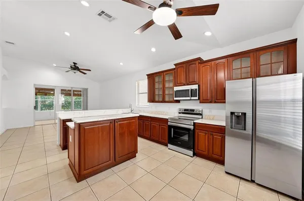 $2,500 | 7006 Pine Hollow Drive, Mount Dora, FL 32757