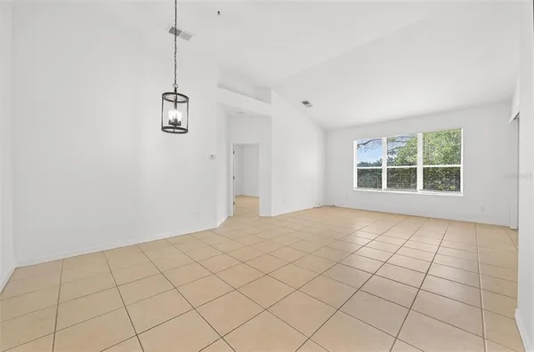 $2,500 | 7006 Pine Hollow Drive, Mount Dora, FL 32757