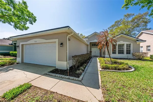$2,500 | 7006 Pine Hollow Drive, Mount Dora, FL 32757