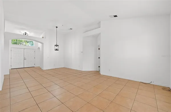 $2,500 | 7006 Pine Hollow Drive, Mount Dora, FL 32757