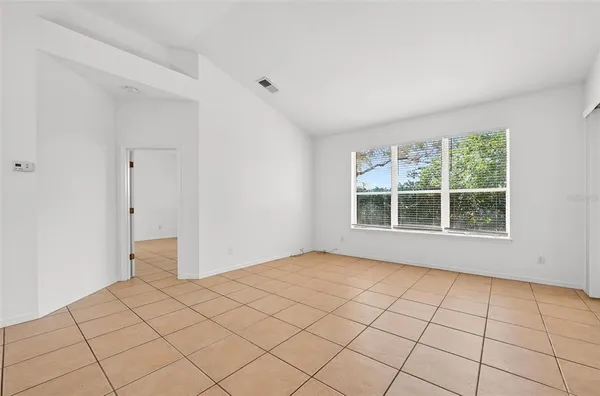 $2,500 | 7006 Pine Hollow Drive, Mount Dora, FL 32757