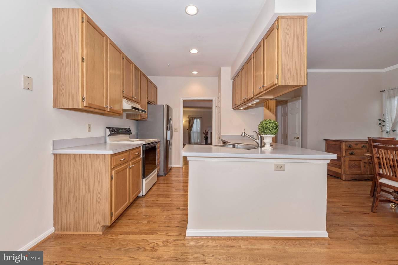 2426 Stoney Creek Road Frederick, MD 21701 - Photo 13 of 39 Lots of cabinets and recessed lighting