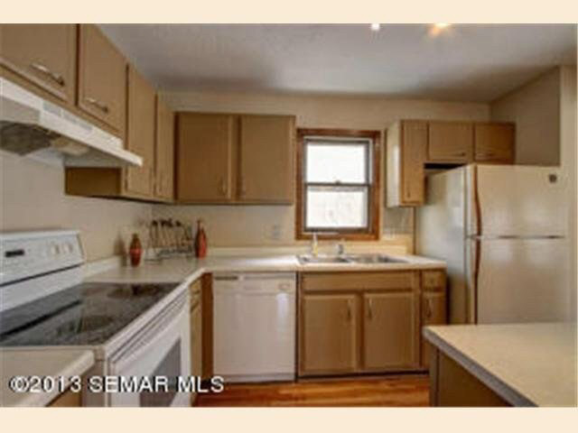 22 Viking Village Drive Rochester, MN 55901 - Photo 11 of 32