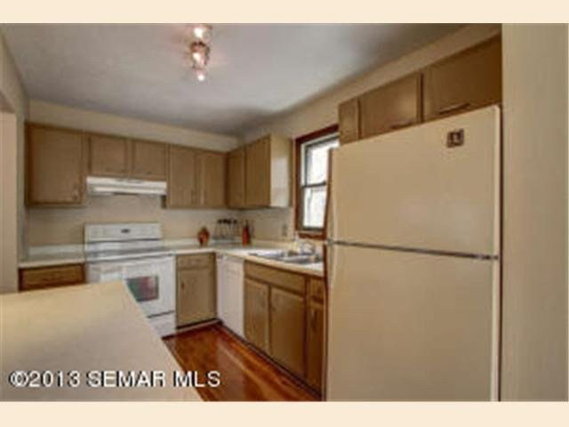 22 Viking Village Drive Rochester, MN 55901 - Photo 10 of 32