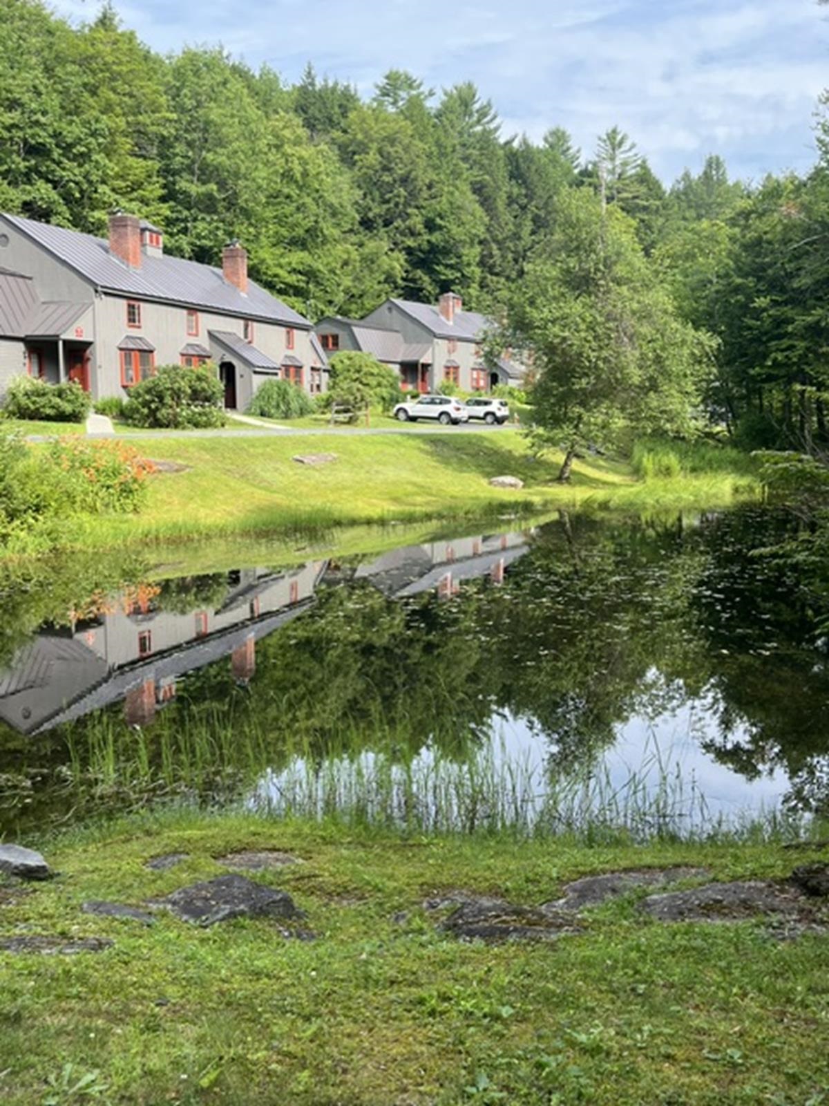 574 Willard Road, Unit 2C Hartford, VT 05059 - Photo 2 of 26