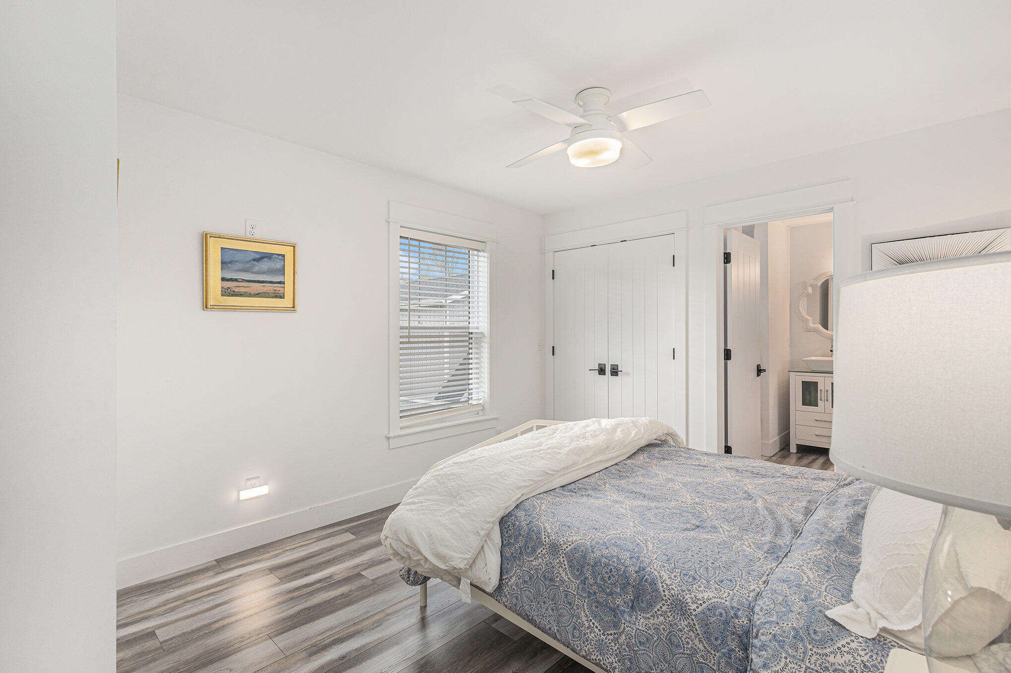 6910 3rd Street Douglas, MI 49406 - Photo 14 of 64 Guest room