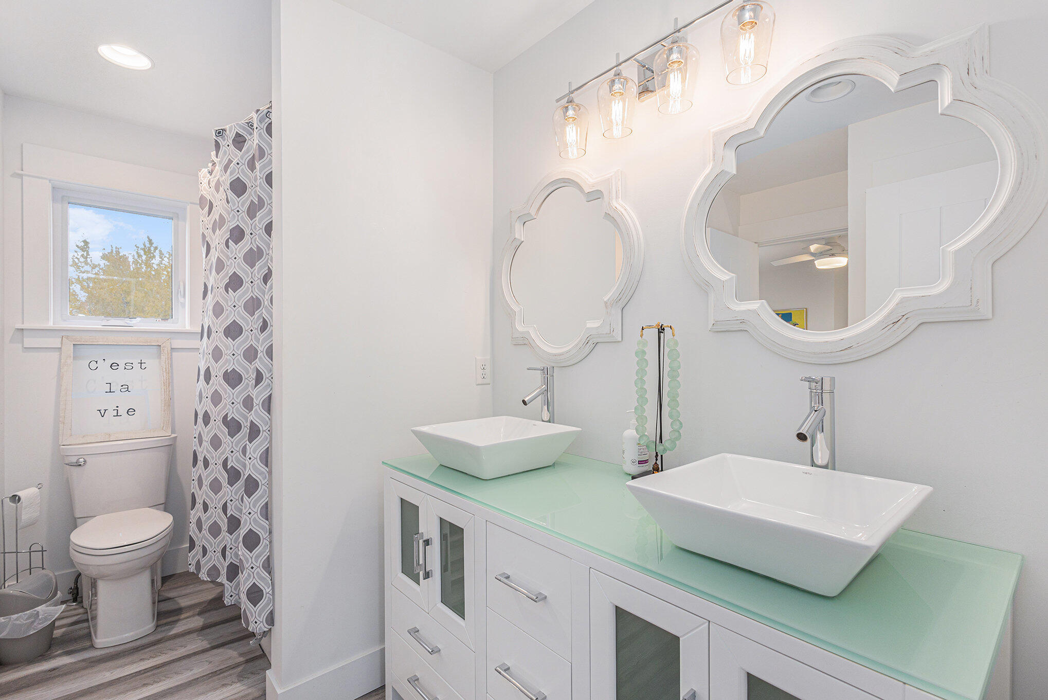 6910 3rd Street Douglas, MI 49406 - Photo 18 of 64 J2nd floor bath