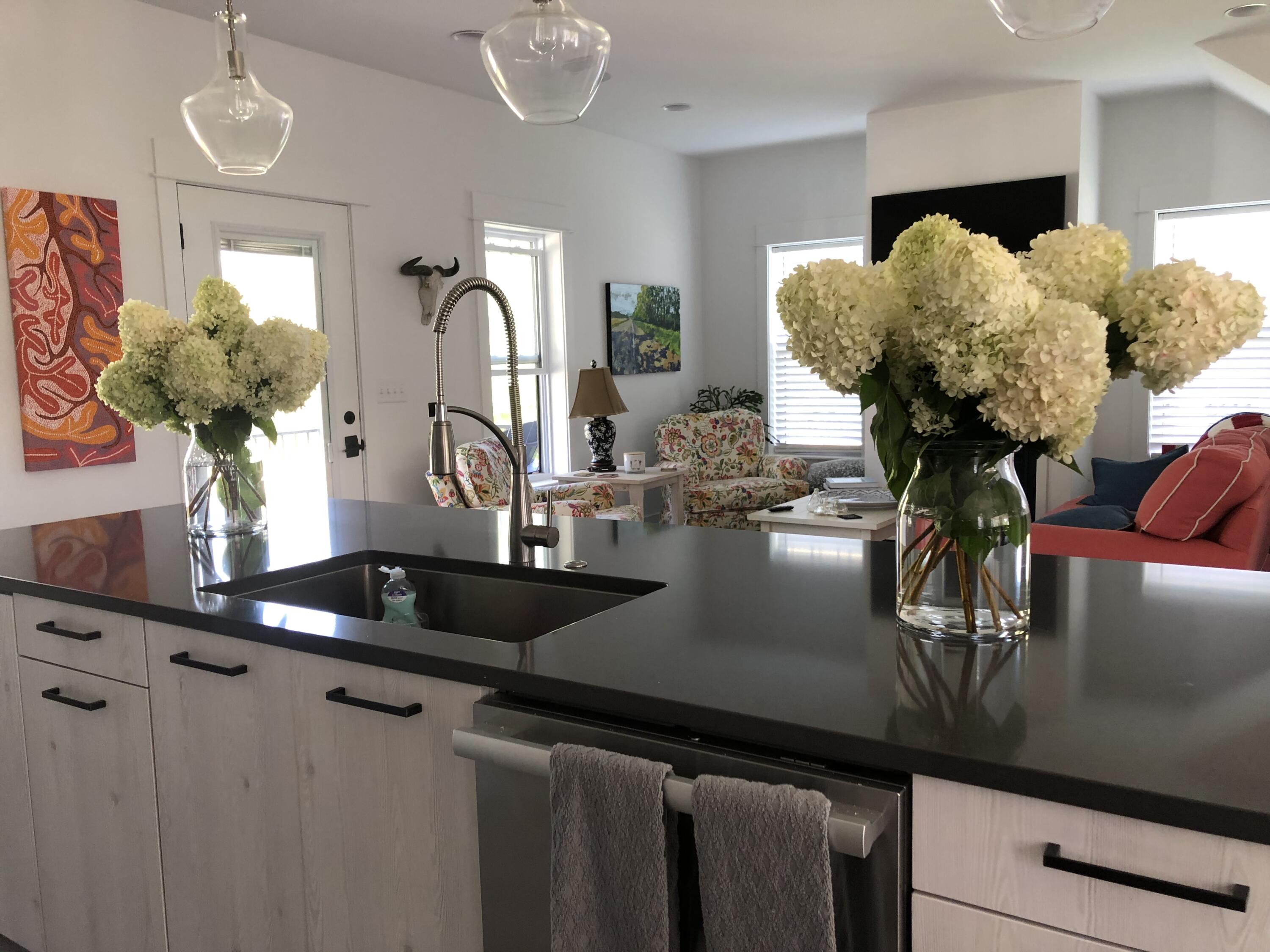 6910 3rd Street Douglas, MI 49406 - Photo 25 of 64 Open and Airy