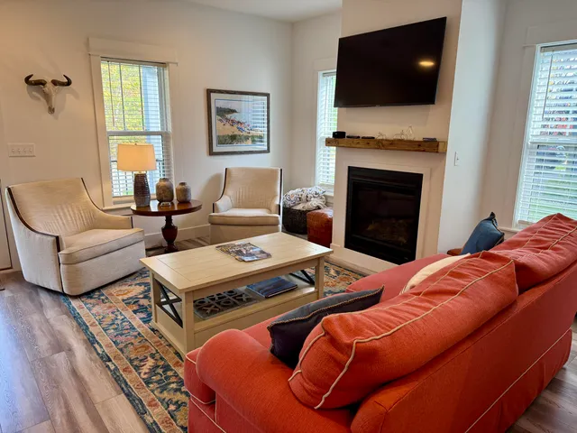 $899,000 | 6910 3rd Street, Douglas, MI 49406