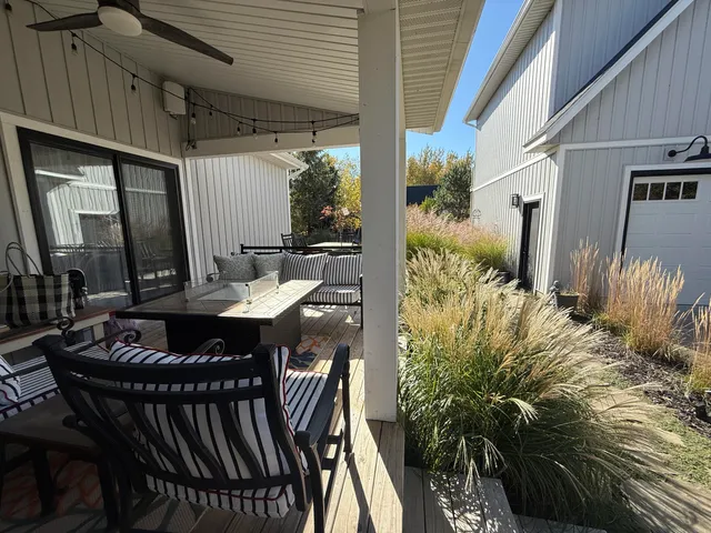 $899,000 | 6910 3rd Street, Douglas, MI 49406