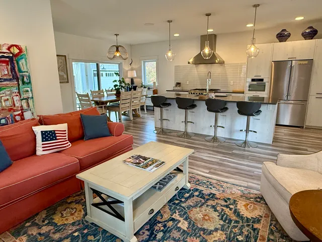 $899,000 | 6910 3rd Street, Douglas, MI 49406