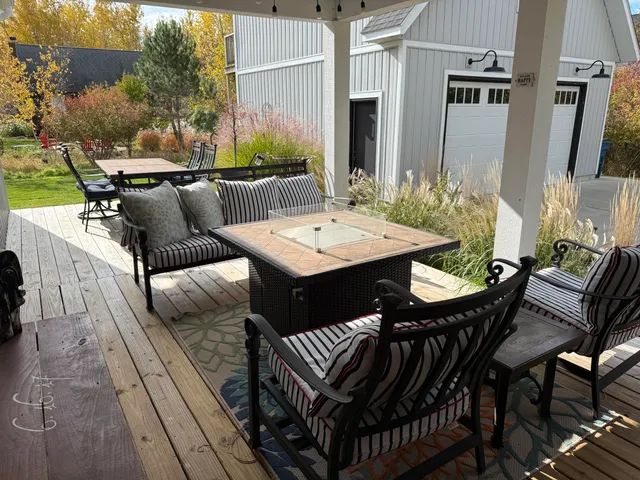 $899,000 | 6910 3rd Street, Douglas, MI 49406