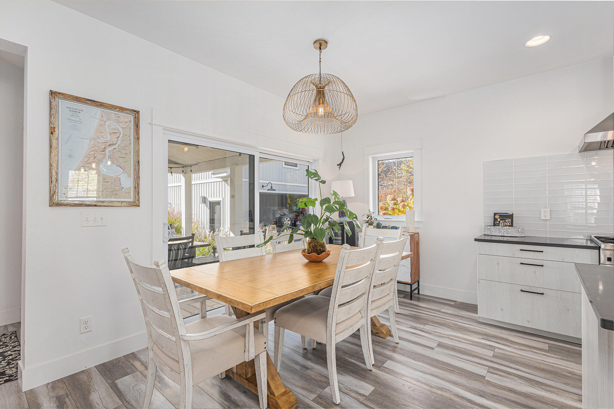 6910 3rd Street Douglas, MI 49406 - Photo 6 of 64 Dining with Friends