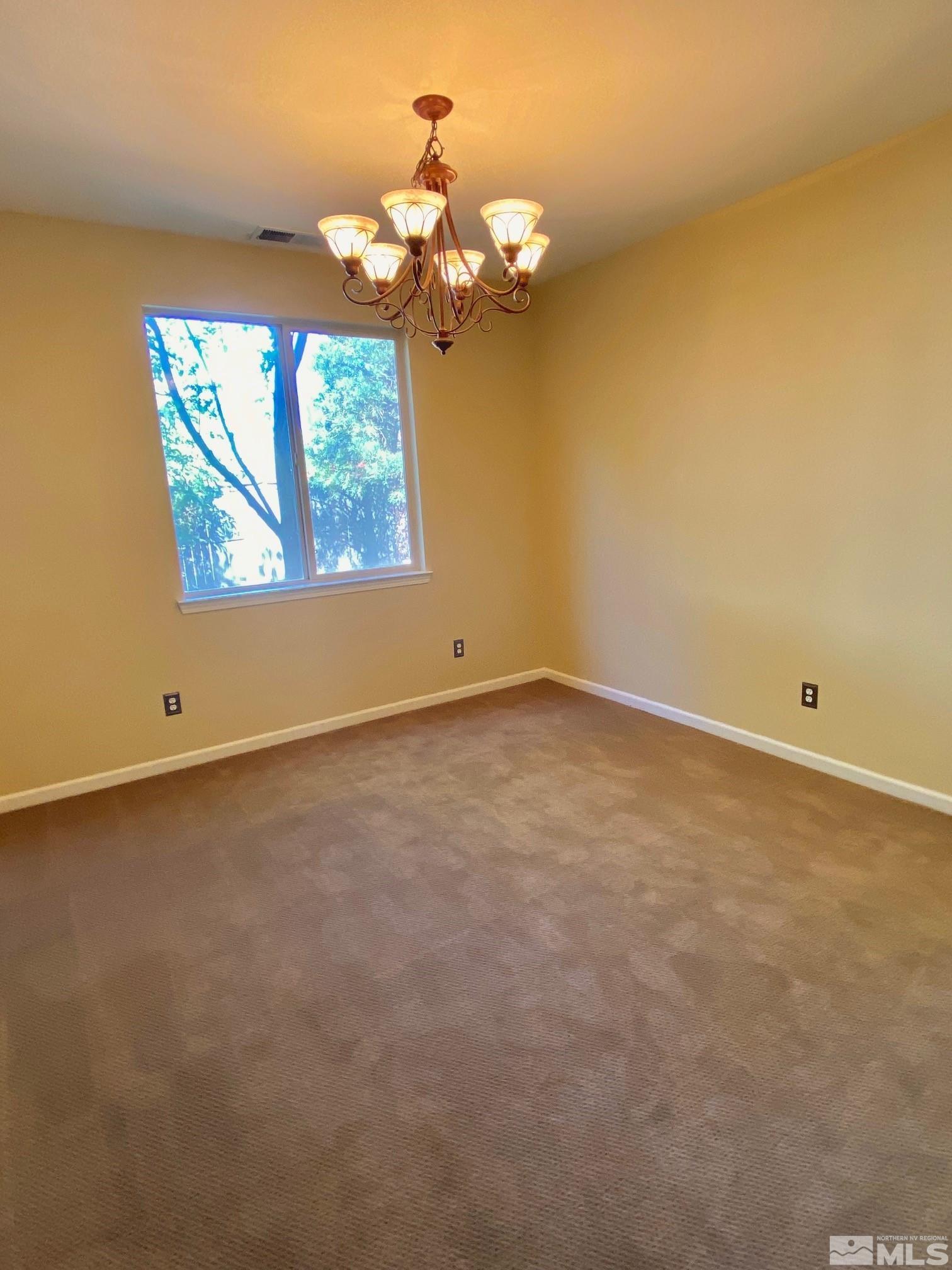 445 Haleb Court Reno, NV 89521 - Photo 8 of 37 Photo 8