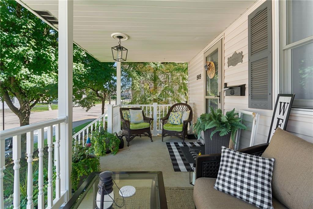 565 Navigation Street Beaver, PA 15009 - Photo 2 of 28 Gallery Image 2