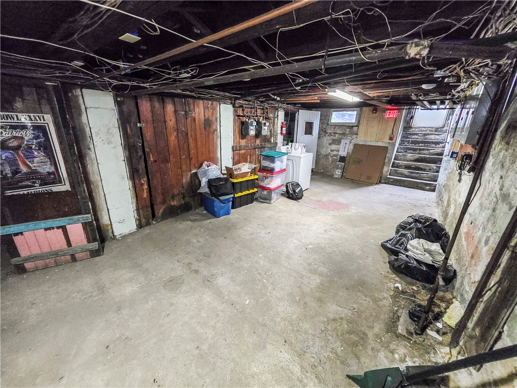 106 Baxter Street Pawtucket, RI 02861 - Photo 32 of 39 Gallery Image 32