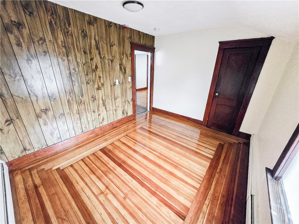 106 Baxter Street Pawtucket, RI 02861 - Photo 10 of 39 Gallery Image 10