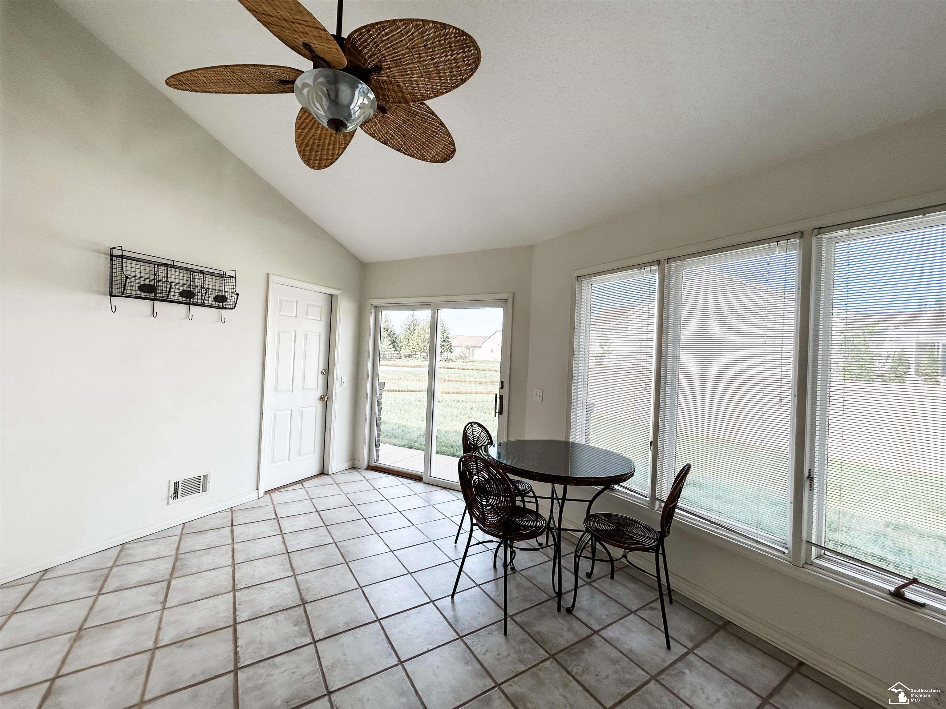 7624 Adler Road Lambertville, MI 48144 - Photo 50 of 64 50109796-49.JPG