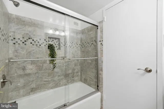 $315,000 | 2311 Pimmit Drive, Unit 105, Falls Church, VA 22043