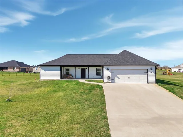 $325,000 | 1147 Parish Line Road, Lake Charles, LA 70607