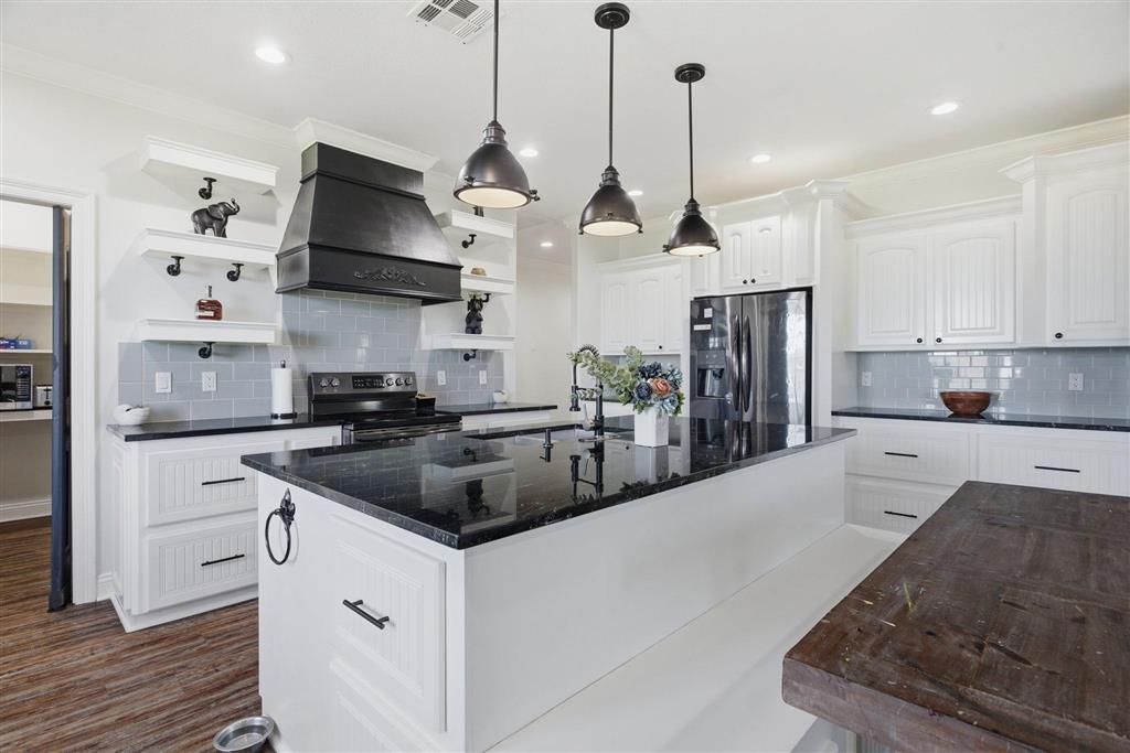 1147 Parish Line Road Lake Charles, LA 70607 - Photo 7 of 25