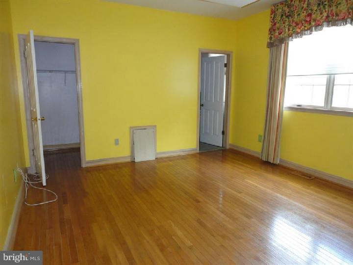 204 Summit Road Mount Laurel, NJ 08054 - Photo 8 of 21 Bedroom 5