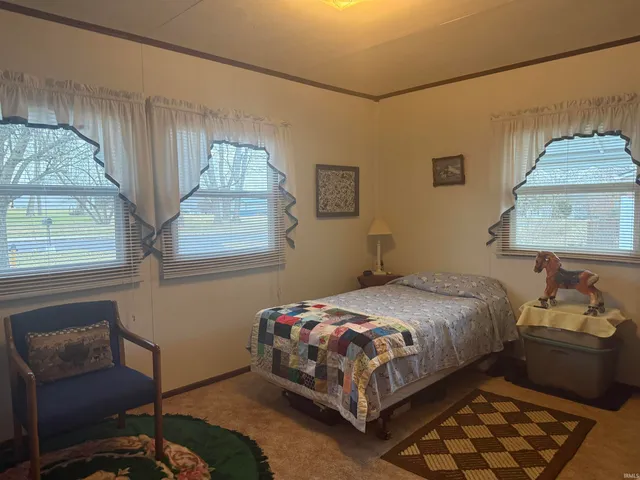 $128,000 | 1109 South Monroe Street, Hartford City, IN 47348